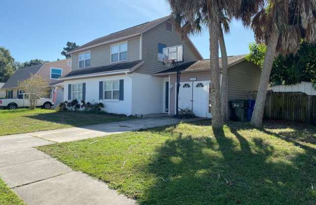 12935 127th Ave North - 12935 127th Avenue North, Largo, FL 33774