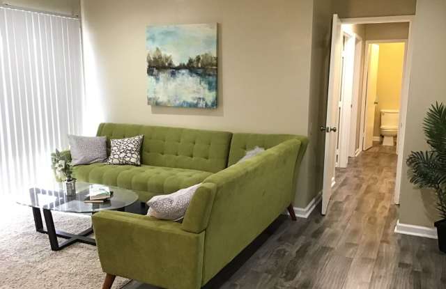 3276 Ashford Street, Unit A Gallery 2