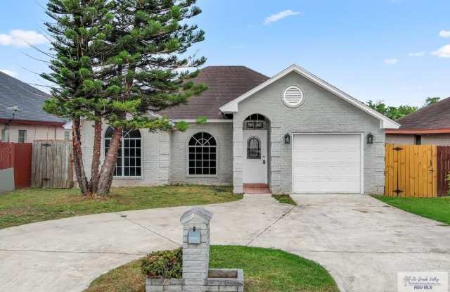 2130 ALEXANDRA CT. Gallery 1