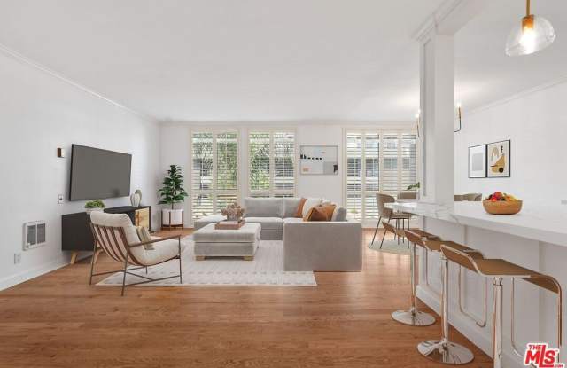 7270 Hillside Ave unit: 302 photos photos