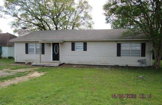 2607 Meadowlake Road - 2607 Meadowlake Road, Conway, AR 72032