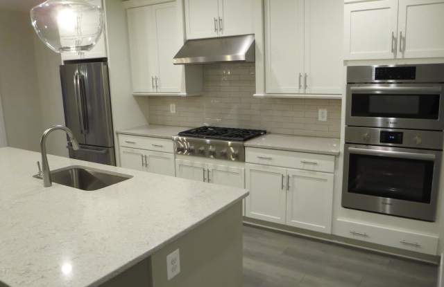 11688 SUNRISE SQUARE PLACE Gallery 2