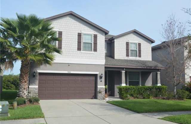 9210 European Olive Way Gallery 2