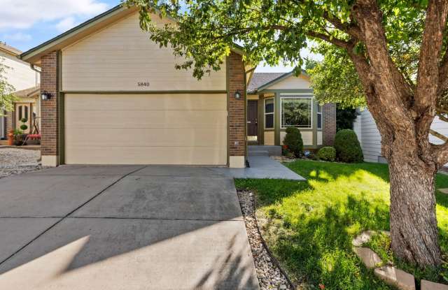 Sundown 4BD/3BA with Amazing Patio  Views! - 5840 Corinth Drive, Colorado Springs, CO 80923