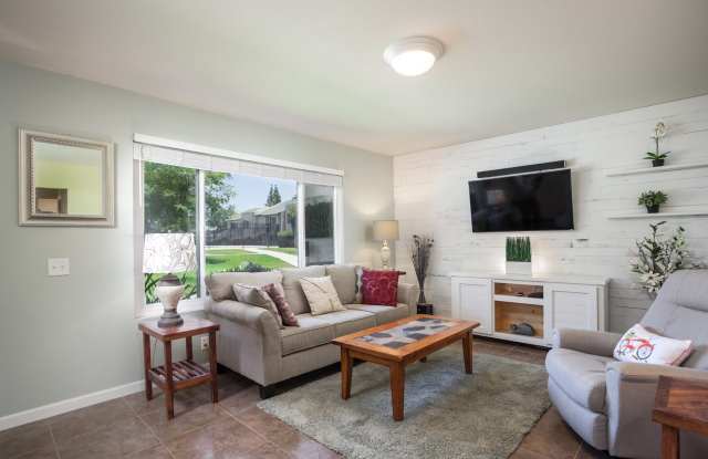 10540 Kerrigan Court - 10540 Kerrigan Court, Santee, CA 92071