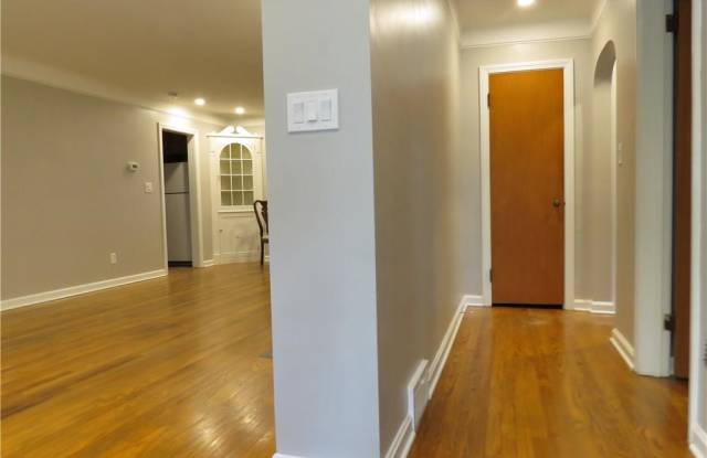 30814 Nantucket Row Gallery 3