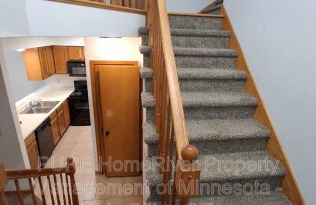 24 Elton Ridge Ct NW Gallery 2