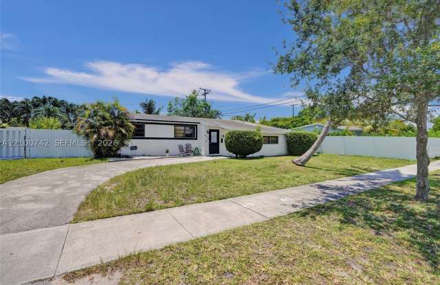 9910 Bahama Dr Gallery 1