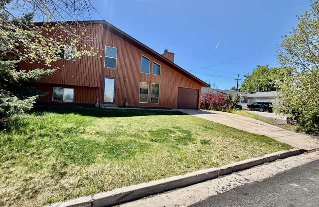 Pet-friendly 4-BR Home in Cedar City with Large Yard Gallery 4