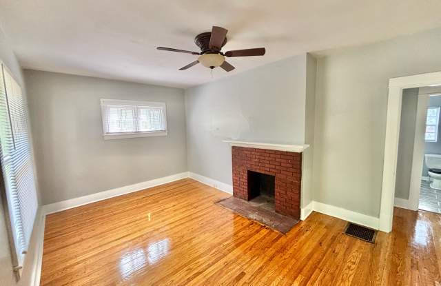 664 Curry Ct - 664 Curry Court, Louisville, KY 40211