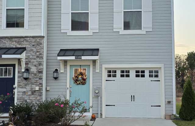 35169 Wright Way photos photos