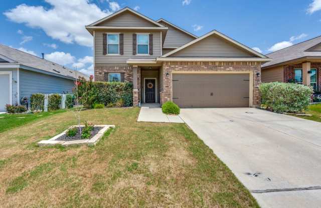 BEAUTIFUL 4-BEDROOM HOME IN NORTHEAST CROSSING photos photos BEAUTIFUL 4-BEDROOM HOME IN NORTHEAST CROSSING photos photos