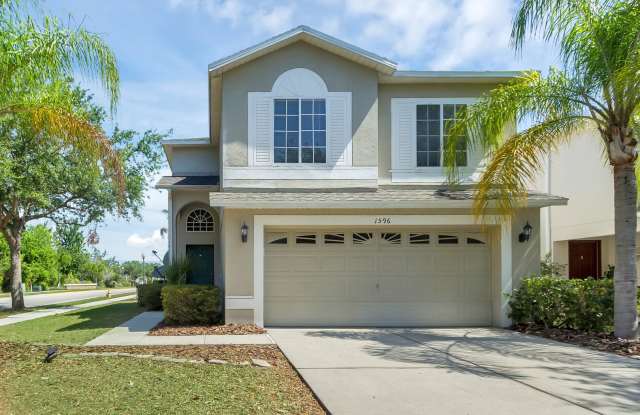Beautifully 3/2.5 plus Loft with Private Screened Patio in Winter Garden - 1596 Sherbourne Street, Winter Garden, FL 34787