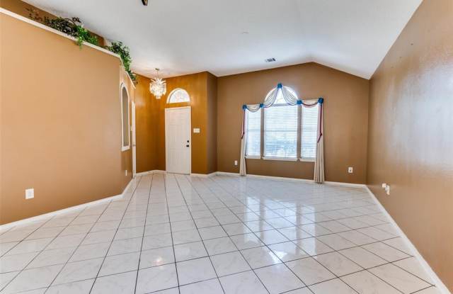 3917 Escoba Drive Gallery 3