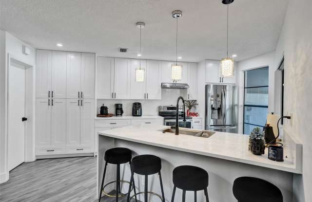 3633 NW 6th Street photos photos