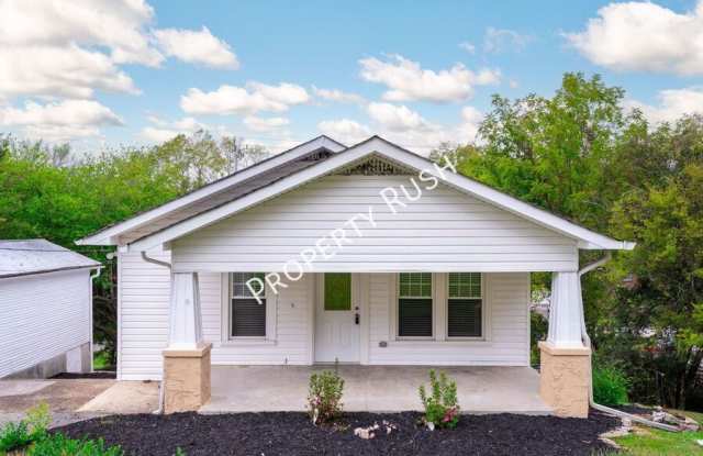 911 W Pine Street photos photos