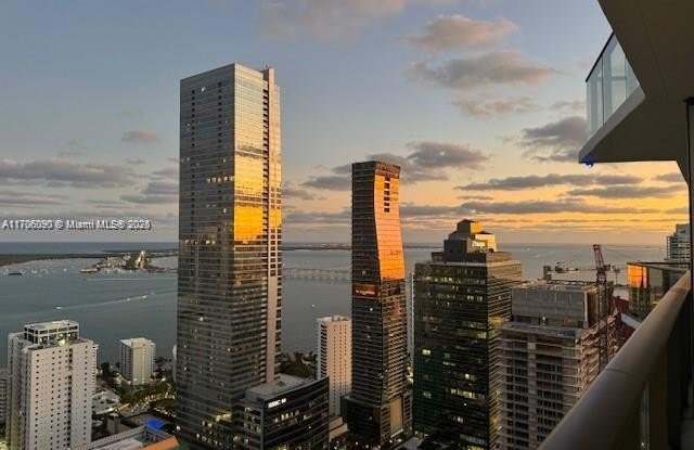1300 S Miami Ave photos photos