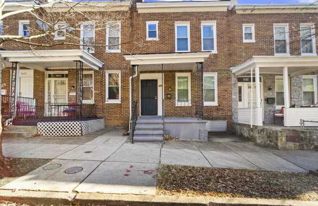Spacious 3-Bedroom/1-Bathroom home with Modern Amenities in East Baltimore! photos photos