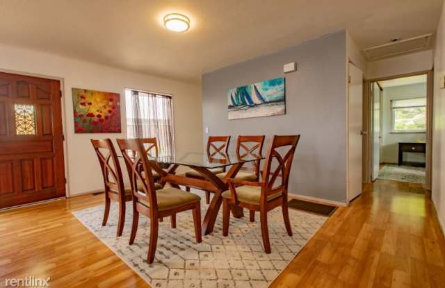2901 Rollingwood Dr Unit House Gallery 2
