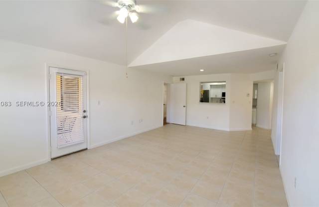 10500 SW 155th Ct Gallery 4