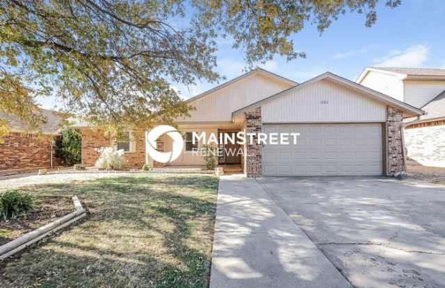 621 South Willowood Drive photos photos