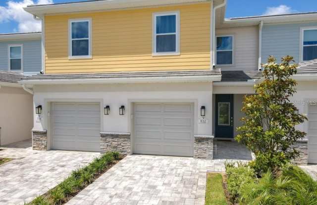 832 DRIVING RANGE COURT photos photos