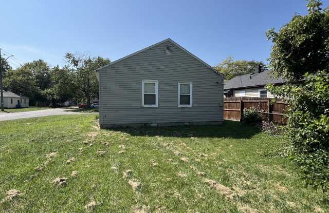 4401 Norwaldo Avenue Gallery 2
