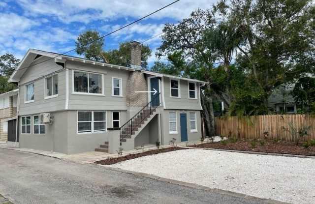 2624 12TH STREET N photos photos