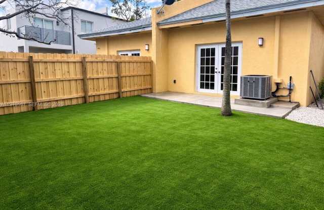 1010 NW 2nd Ave photos photos 1010 NW 2nd Ave photos photos