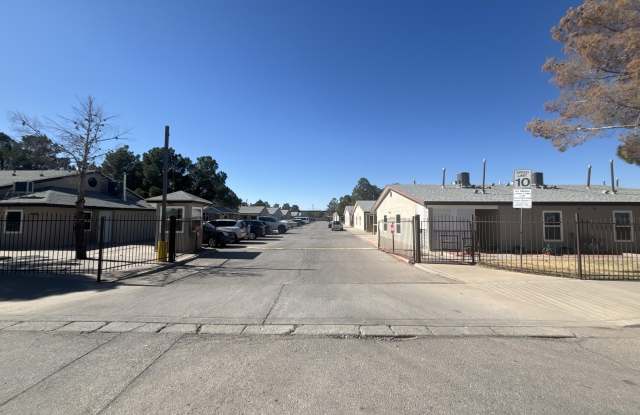 7840 KNIGHTS Drive unit: 216 photos photos