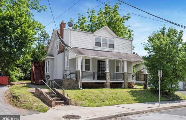 236 E BUTLER AVENUE photos photos