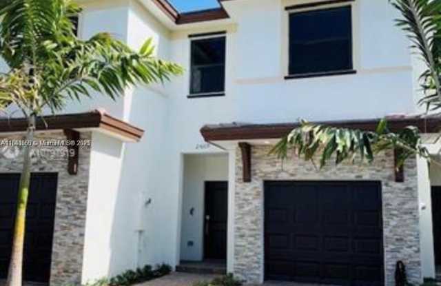 25123 SW 107th Ct photos photos