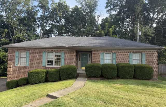 1112 Pepperhill Circle Gallery 3