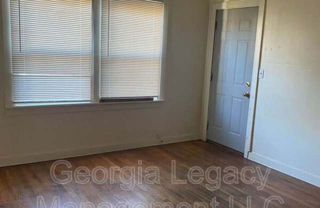 44 Andrews Court Gallery 3