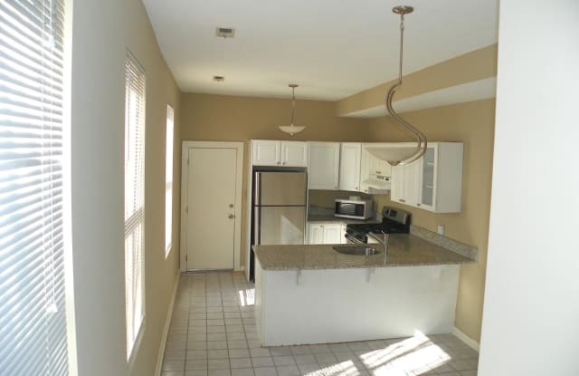 946 S KENWOOD AVENUE - 946 South Kenwood Avenue, Baltimore, MD 21224