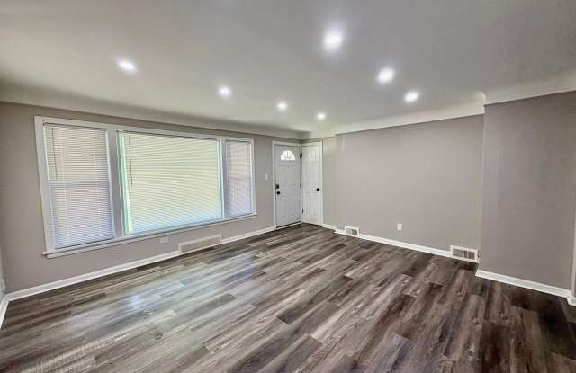 Great South Green home! Gallery 4