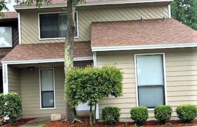 11562 OAK WATER TRL - 11562 Oak Water Trail, Jacksonville, FL 32225