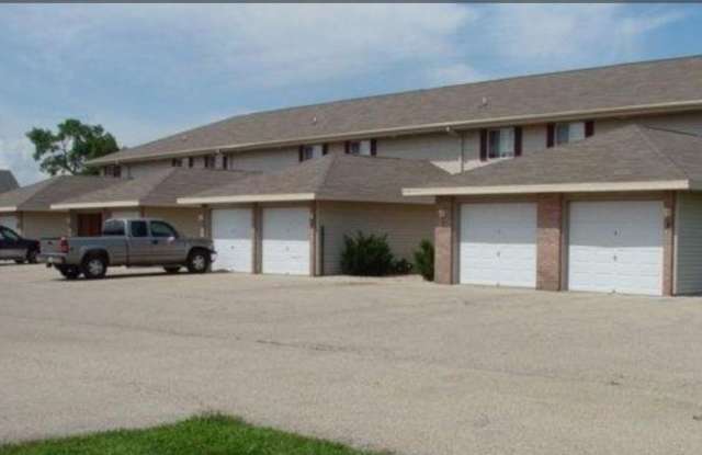Two Bedroom Townhouse with Private Entrance, Private Garage and Washer  Dryer - 1936 Dupont Drive, Janesville, WI 53546