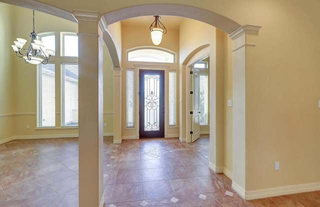 4510 Thoreau Gallery 4