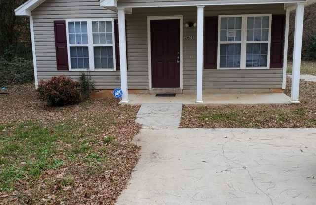 2628 Elmin St photos photos