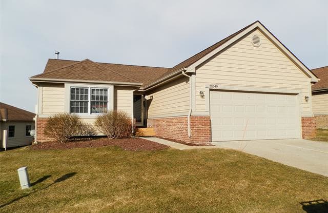 31049 COLLINGDALE DR Drive - 31049 Collingdale Dr, Novi, MI 48377