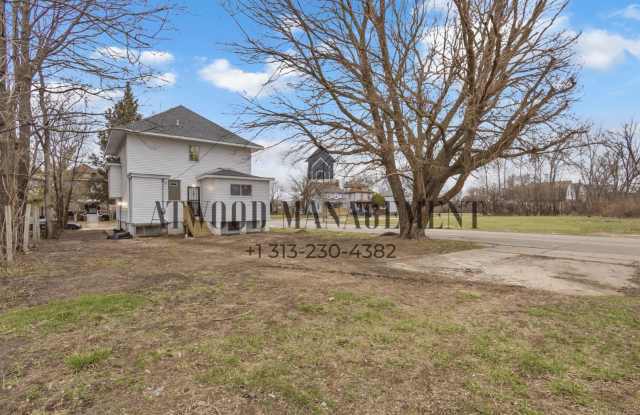 This beautifully updated 3-bedroom, 1-bath single-family home is ready for move-in! photos photos