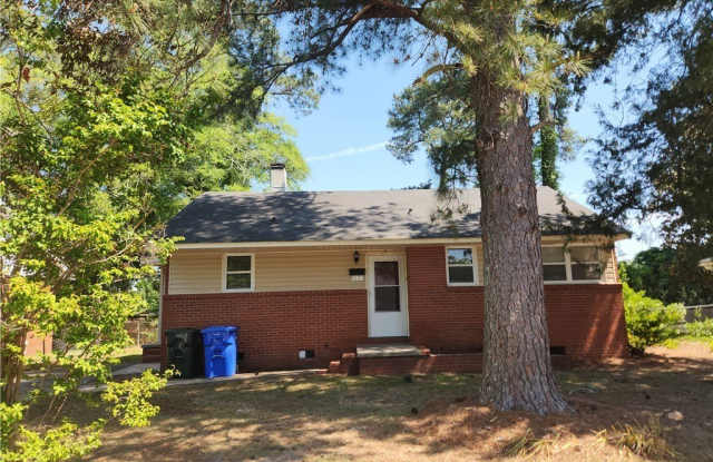 469 McBain Drive photos photos