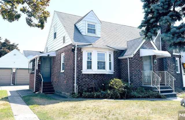 578 Fairlawn Parkway photos photos