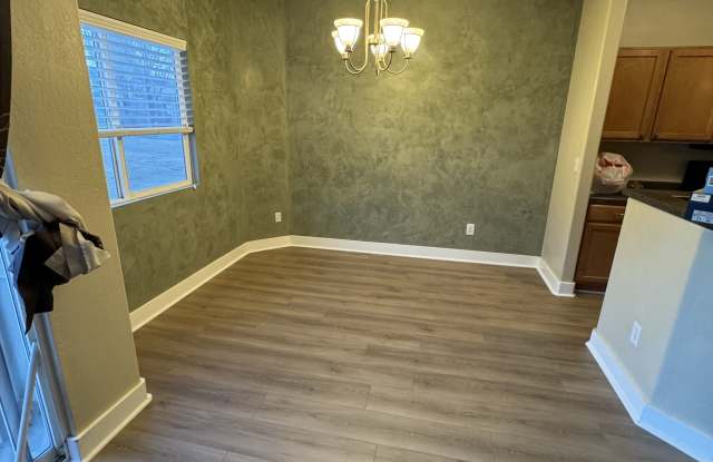 12768 Stormy Meadow Drive Gallery 3