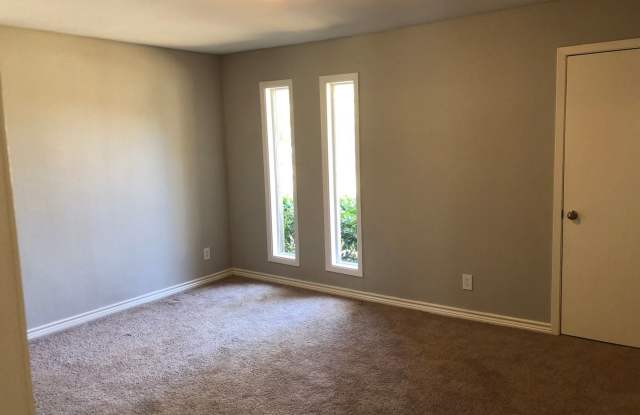 1616 Summer Place Circle Gallery 4
