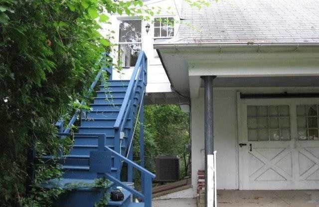 9 Oaklyn Ave photos photos