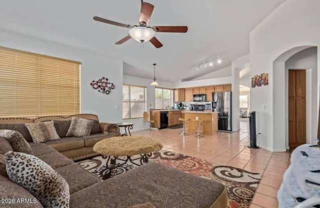 7942 W KIMBERLY Way Gallery 4