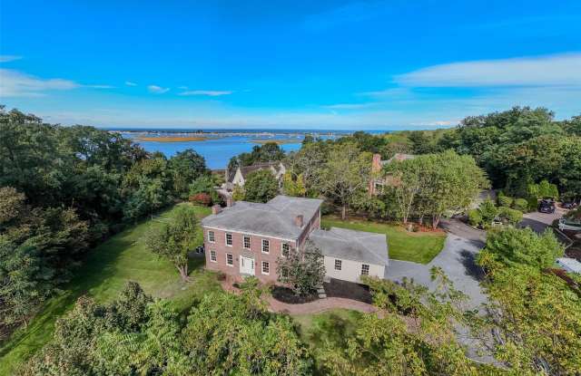 246 Shore Road Gallery 2