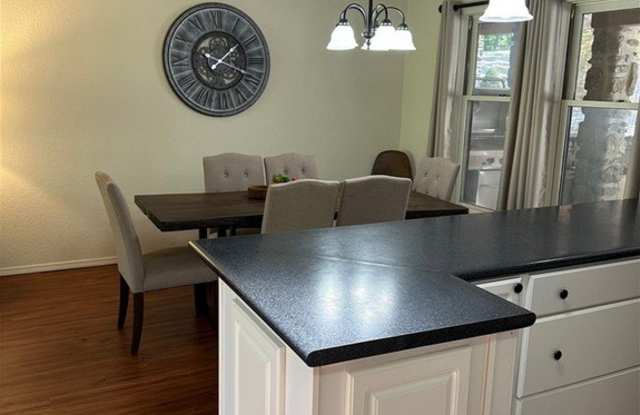 4 Bentley Lane Gallery 4
